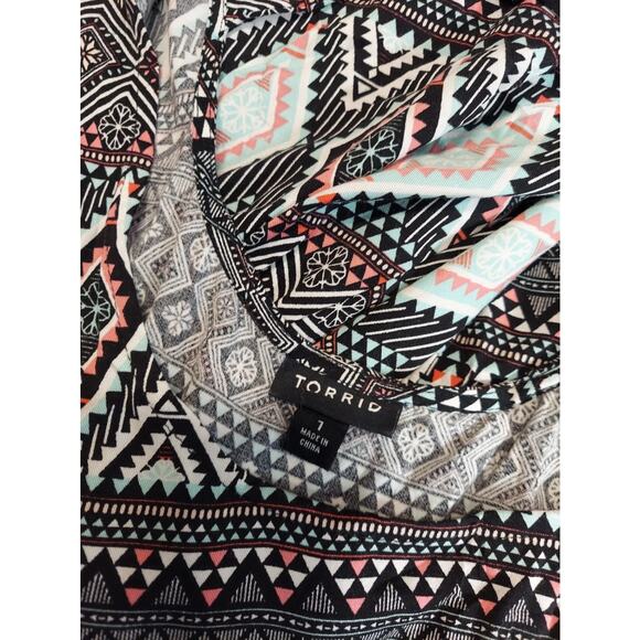 Torrid Womens Dress Size 1 1X Multicolor Aztec Geometric Print Twist Back Tunic - Picture 2 of 4